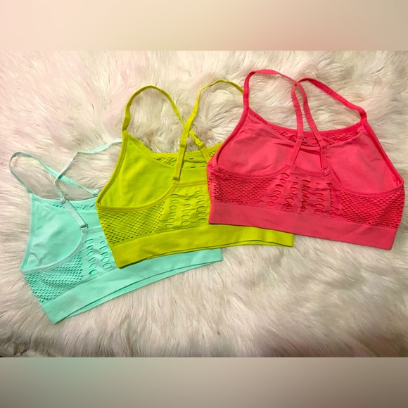 Set of 3 cute color Sports Bras - Picture 5 of 5